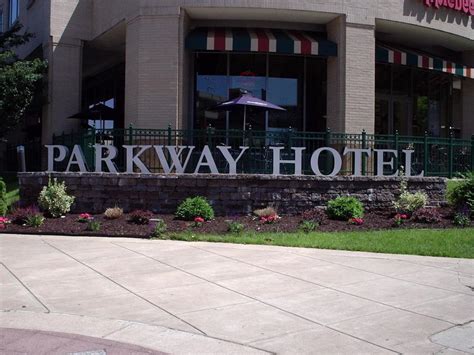 parkway hotel frenchs forest|The Parkway Hotel, 4550 Forest Park Blvd., Saint Louis, MO, US.